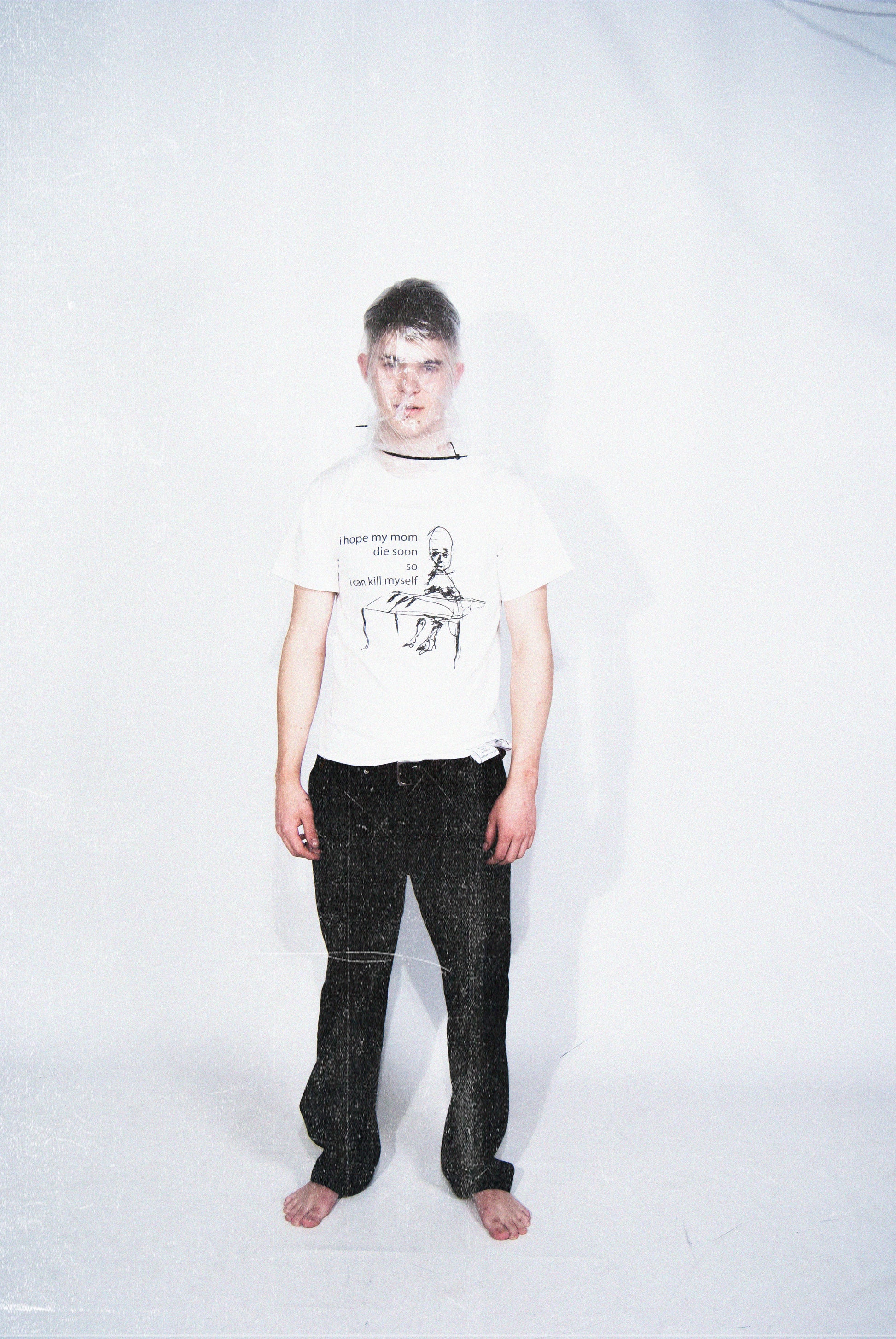 "MOM" TEE